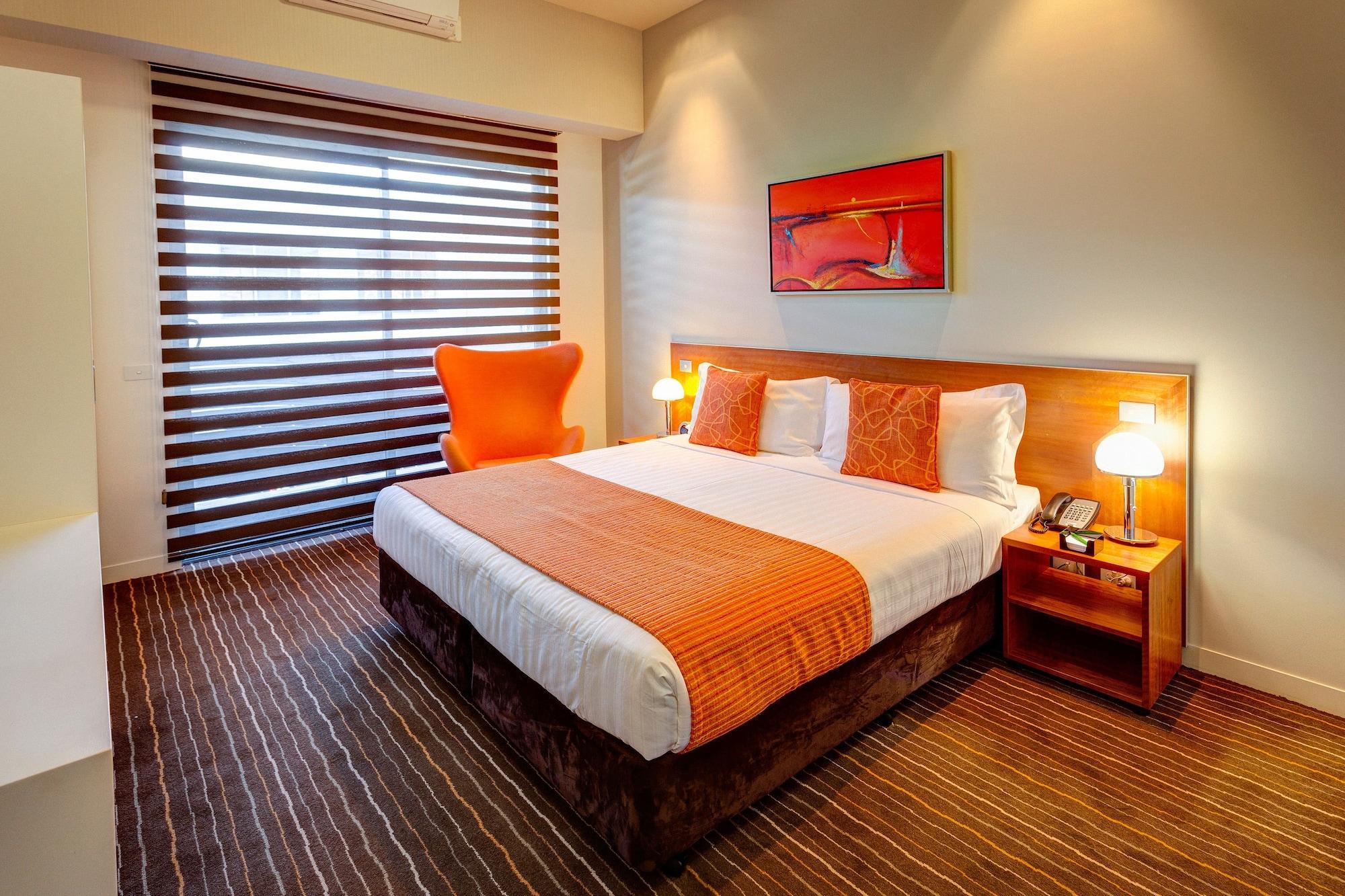 Mantra Charles Hotel Λόντσεστον Εξωτερικό φωτογραφία