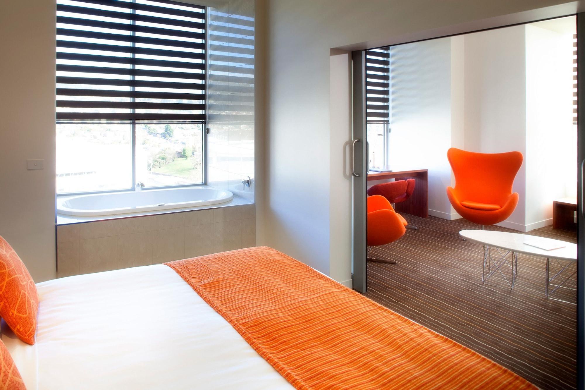 Mantra Charles Hotel Λόντσεστον Δωμάτιο φωτογραφία