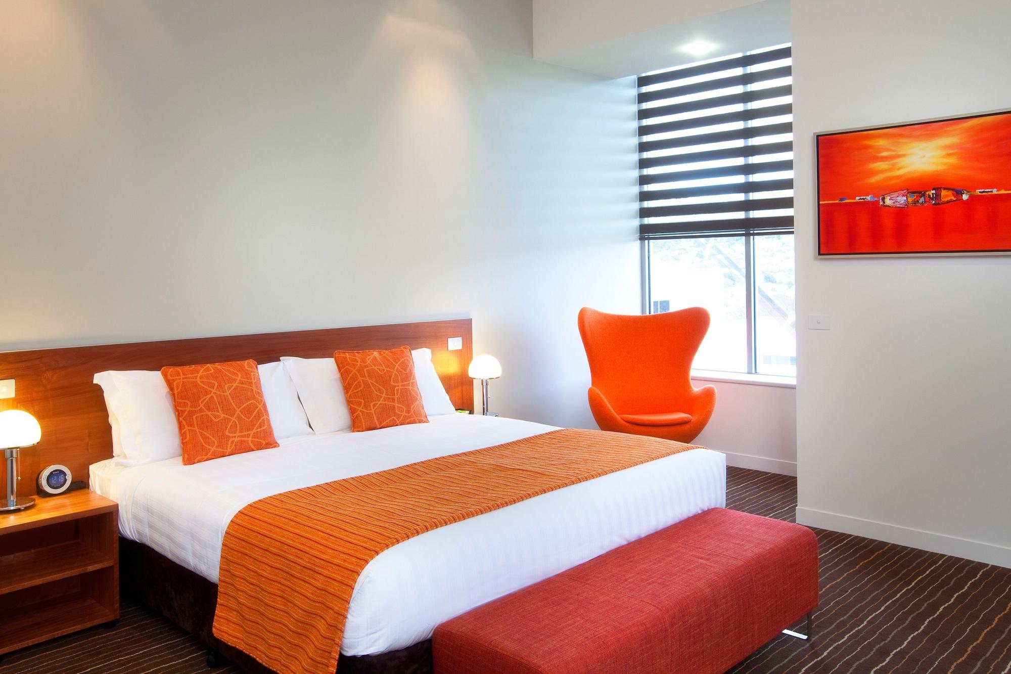 Mantra Charles Hotel Λόντσεστον Εξωτερικό φωτογραφία