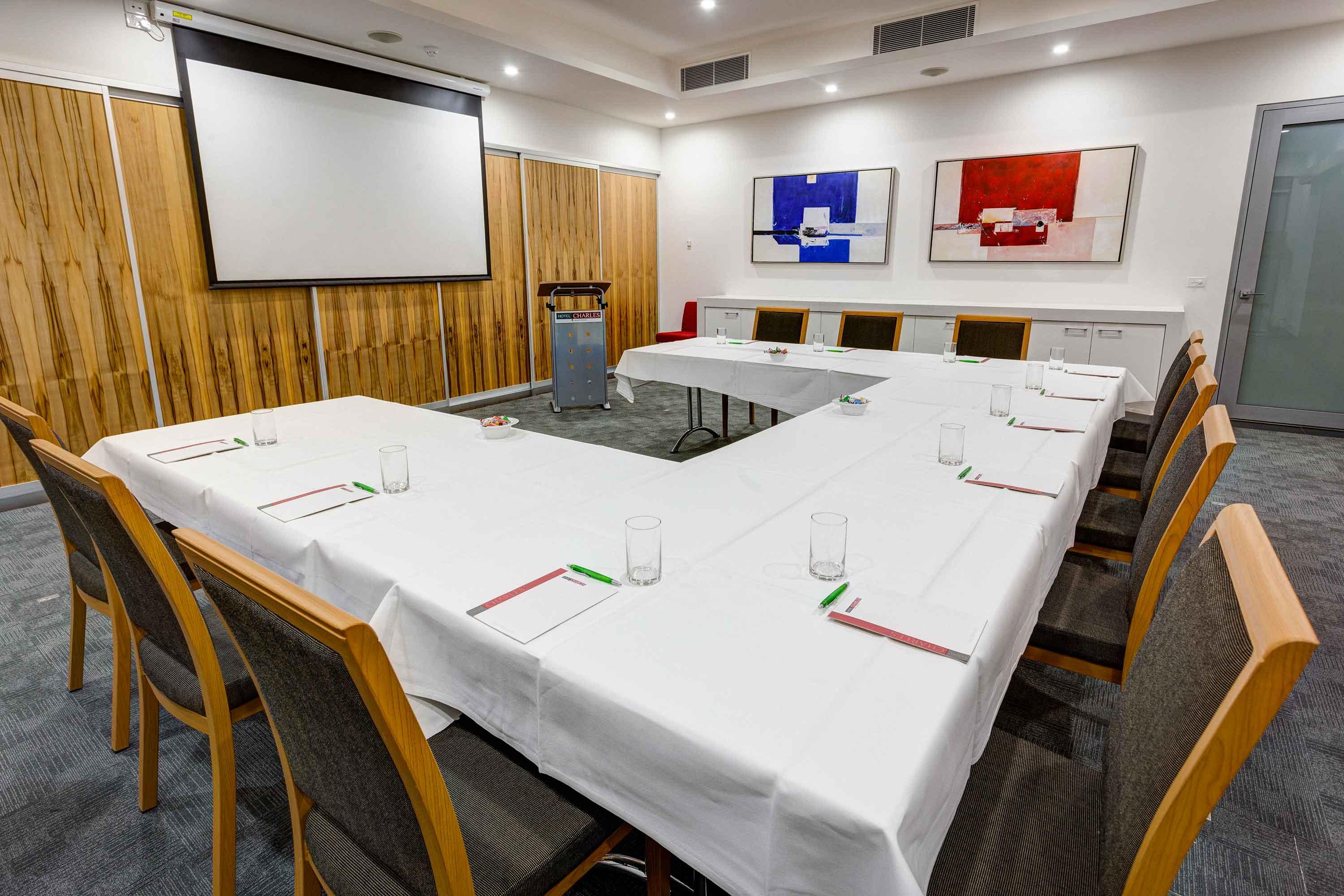 Mantra Charles Hotel Λόντσεστον Εξωτερικό φωτογραφία