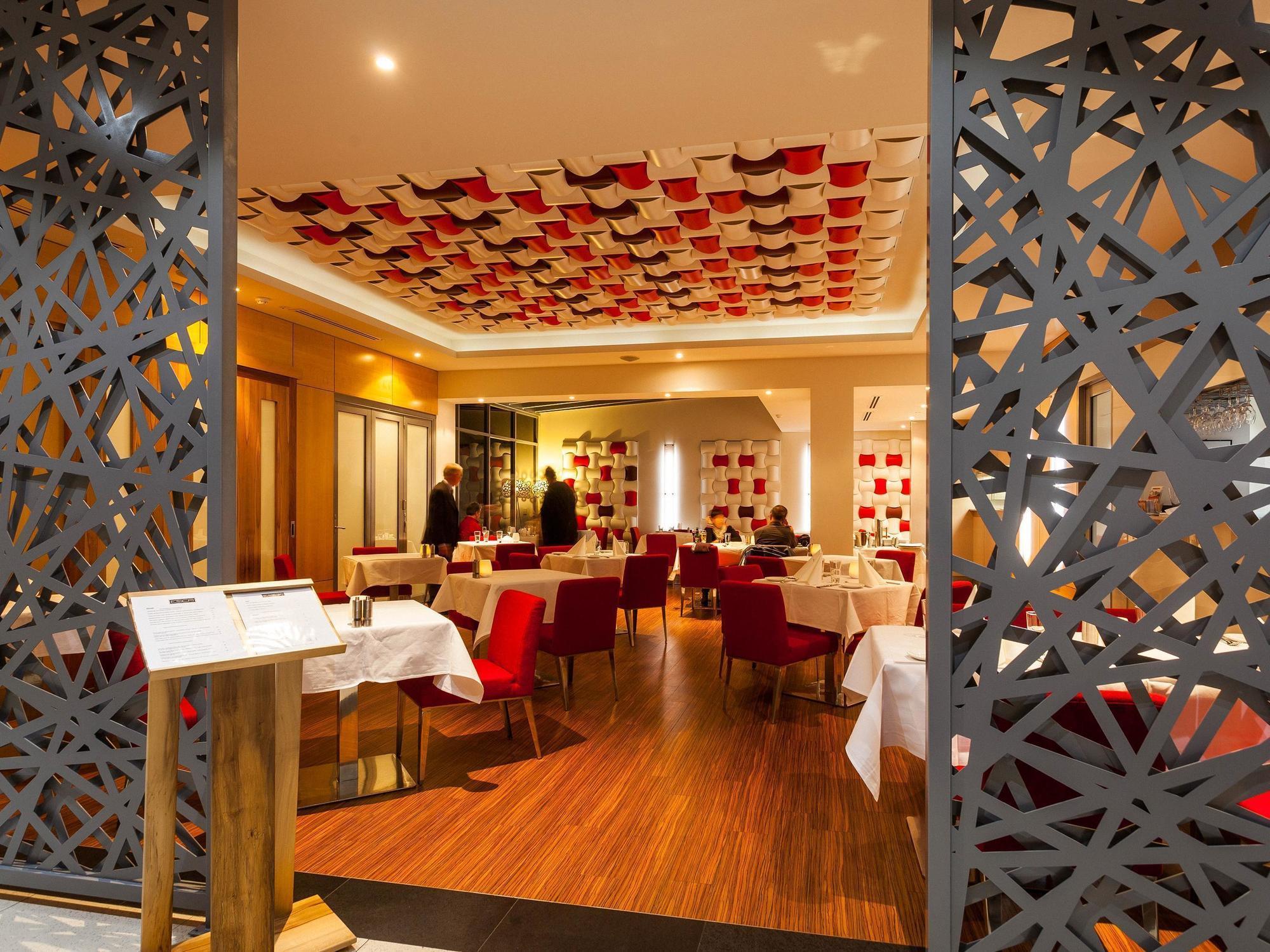 Mantra Charles Hotel Λόντσεστον Εξωτερικό φωτογραφία