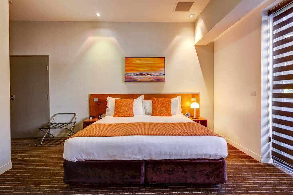 Mantra Charles Hotel Λόντσεστον Εξωτερικό φωτογραφία