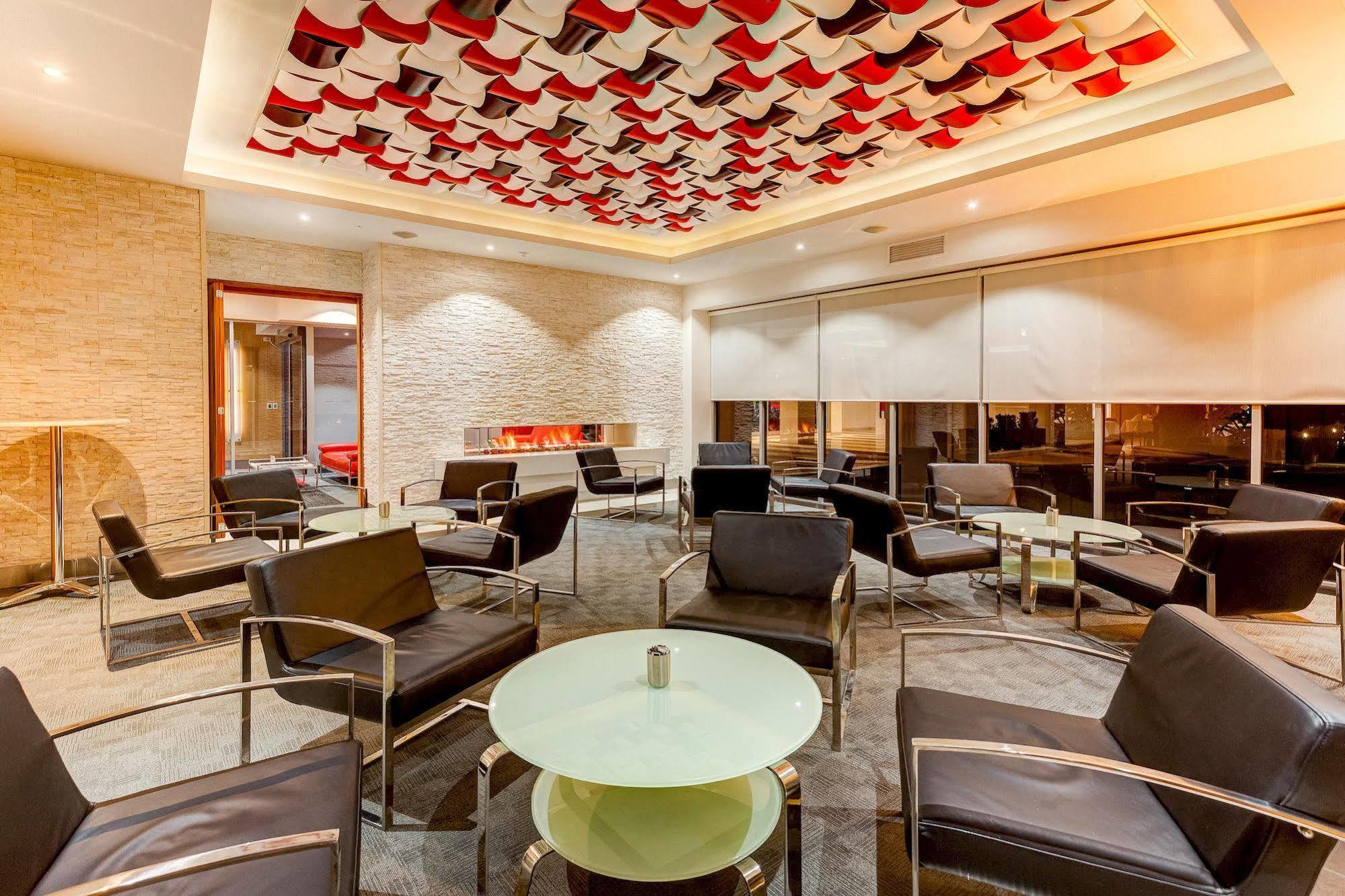 Mantra Charles Hotel Λόντσεστον Εξωτερικό φωτογραφία